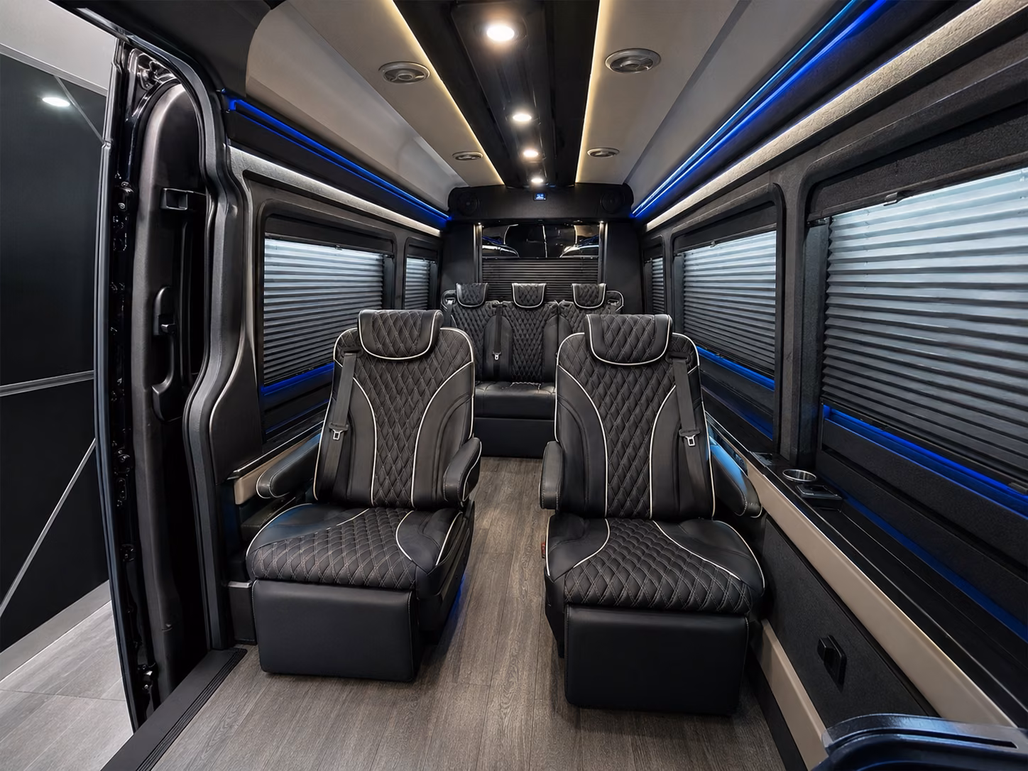 corporate group airport shuttles for novi s business corridor