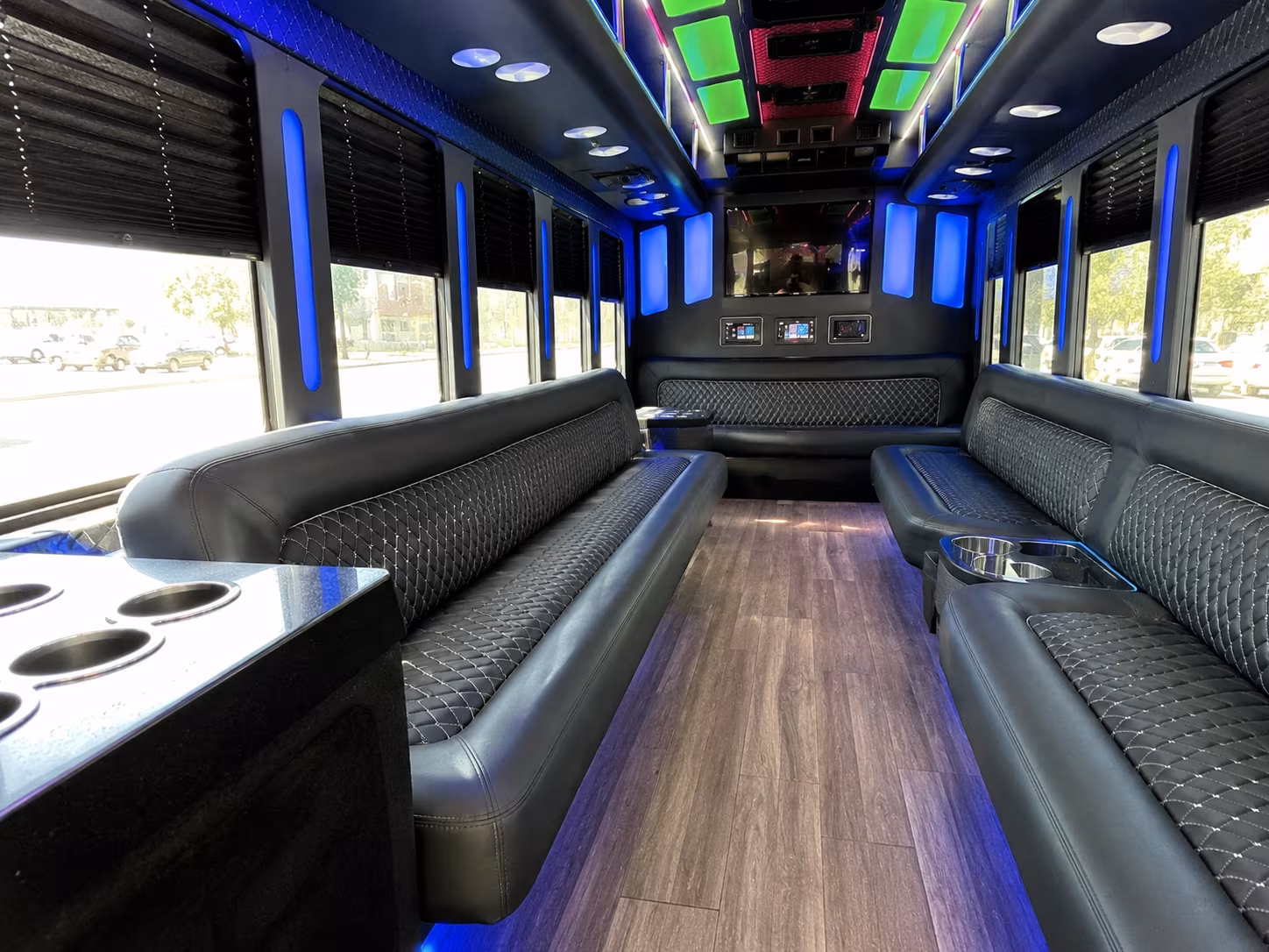 novi 15 passenger party bus inside