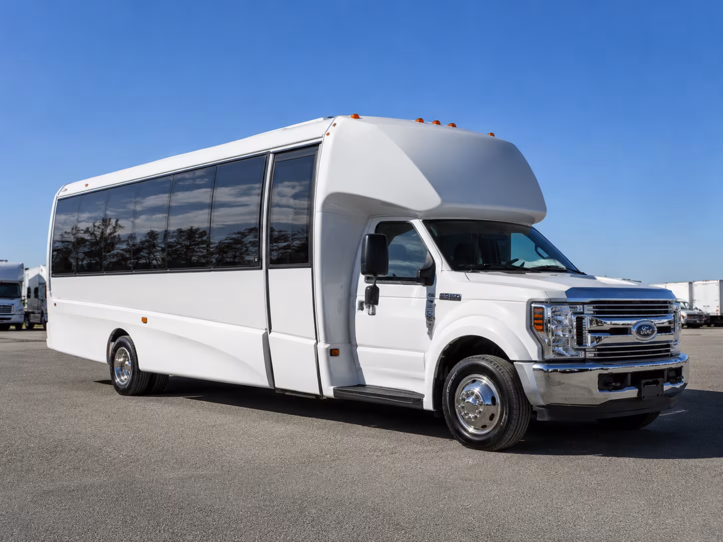 school field trip and group outing buses in novi