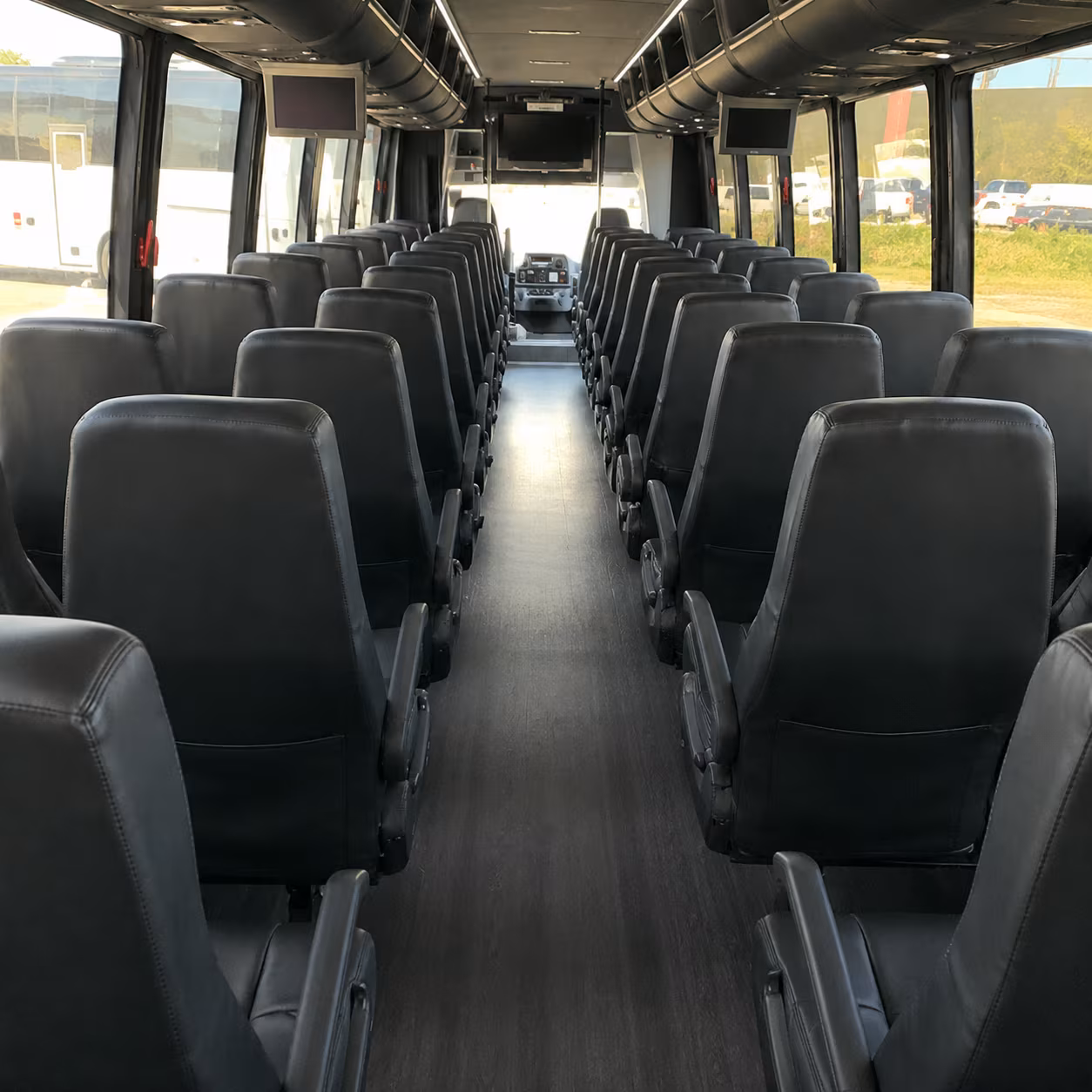 shuttle buses for wedding guests between novi hotels and venues